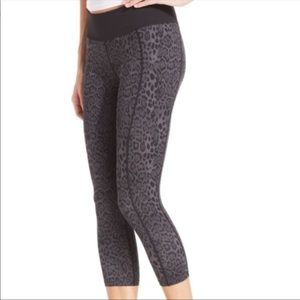 Betsy johnson yoga pants Clearance